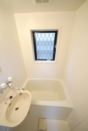 グリーン連蔵寺の物件内観写真